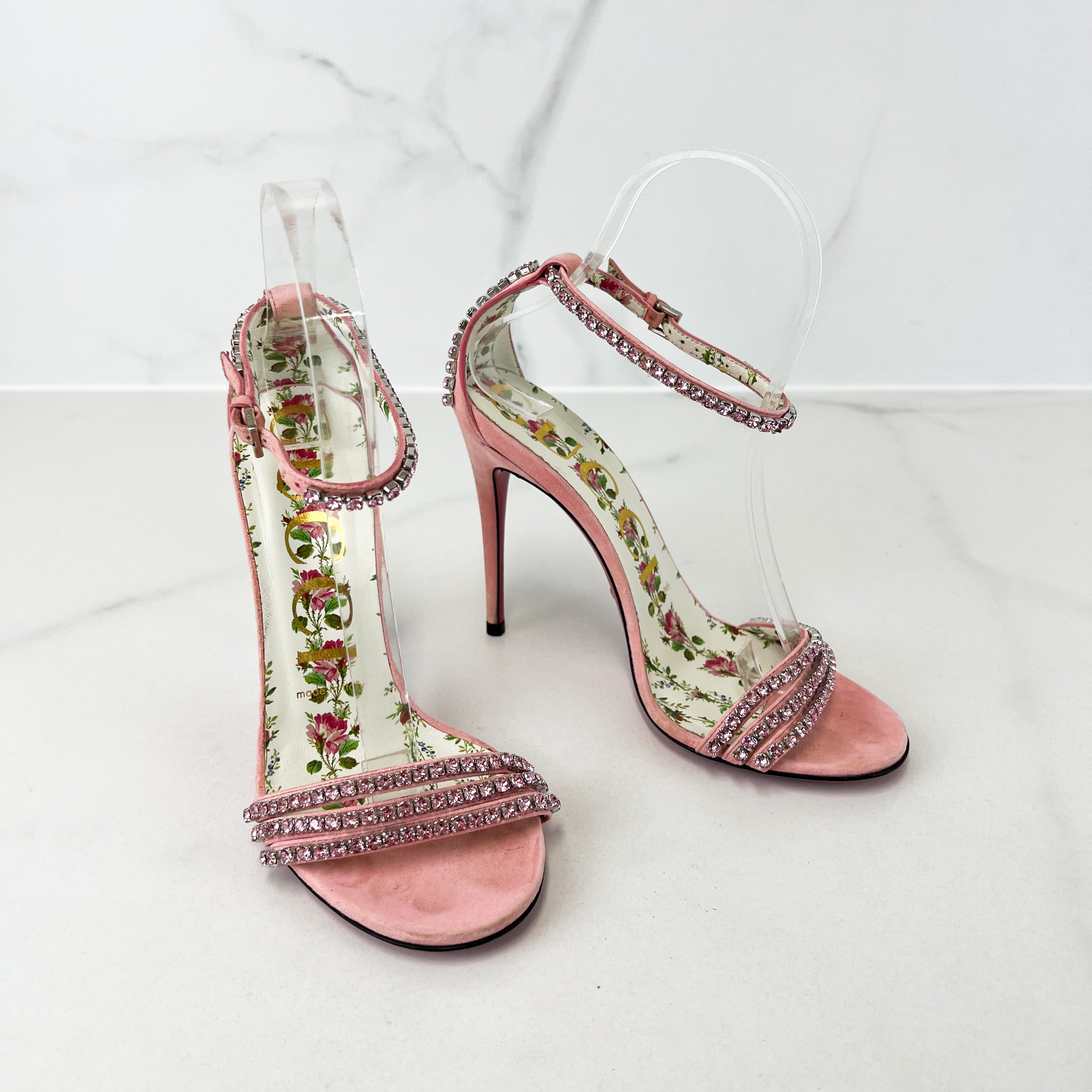 Gucci isle deals jeweled sandals