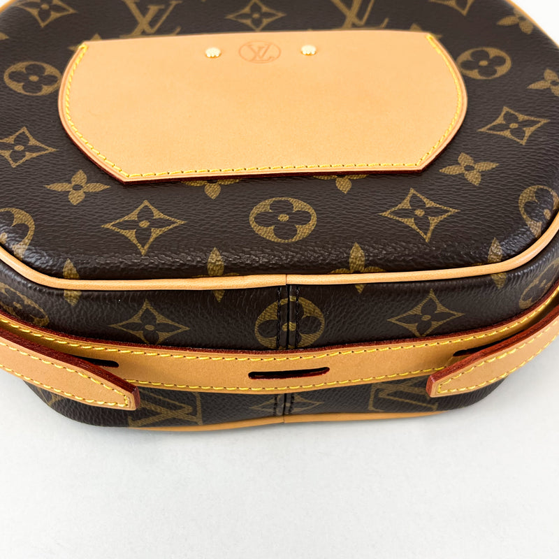 Louis Vuitton Boite Chapeau Souple MM