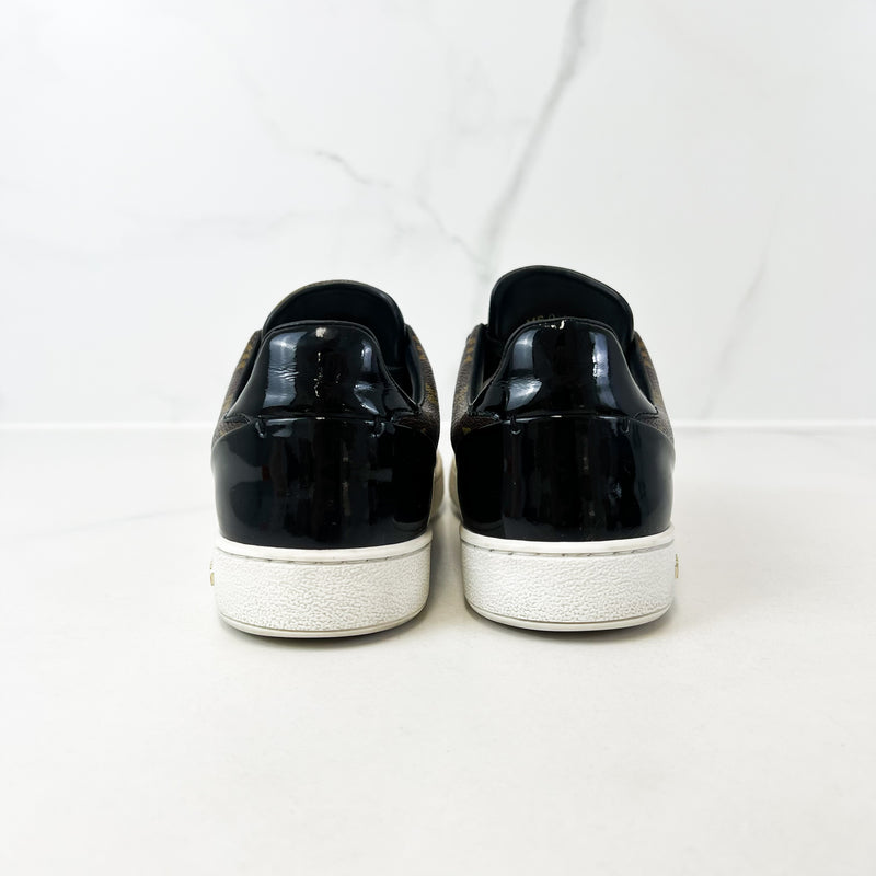 Louis Vuitton Frontrow Sneaker Size 36.5