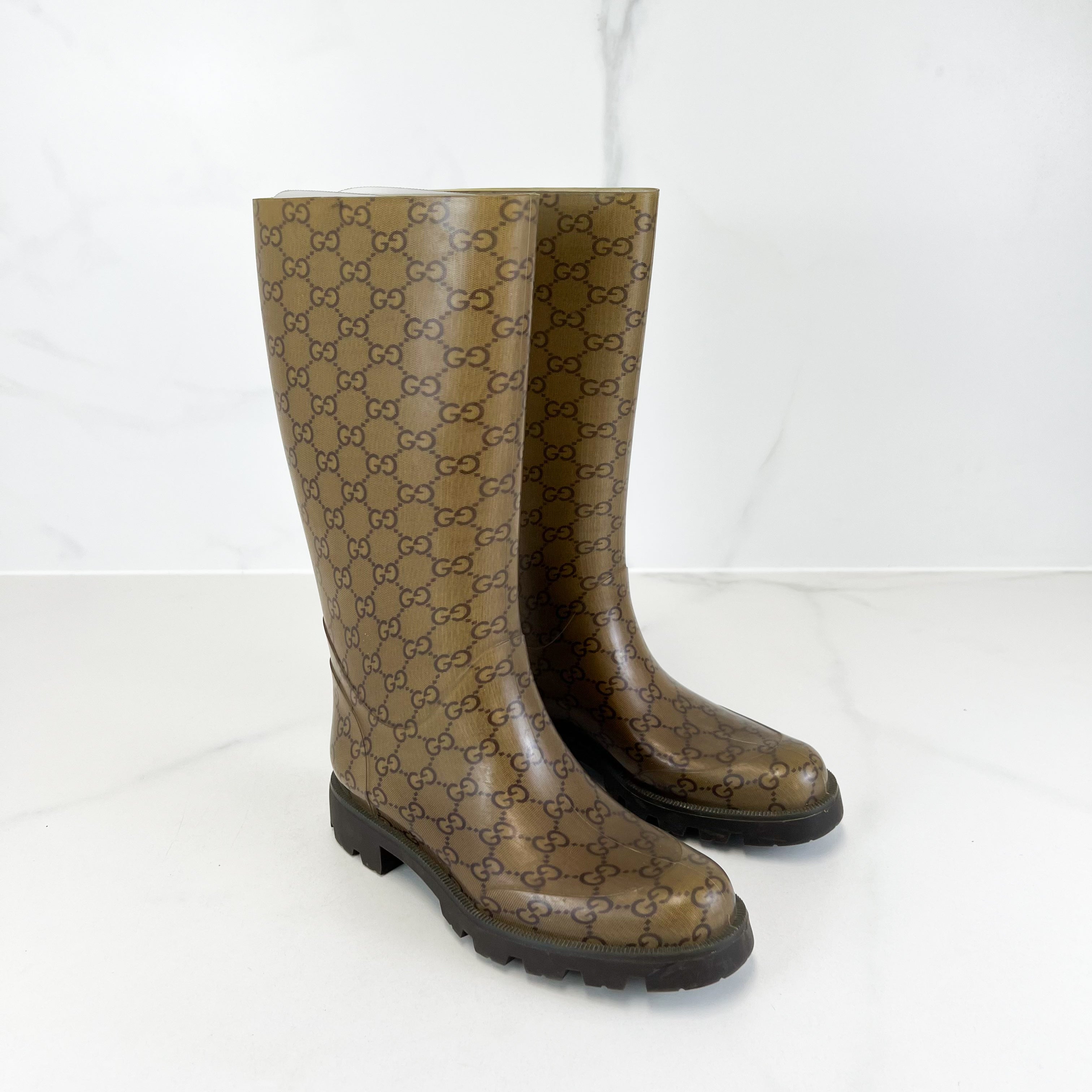 Gucci Rain Gumboots Size 35 – Shopluxe Consignment