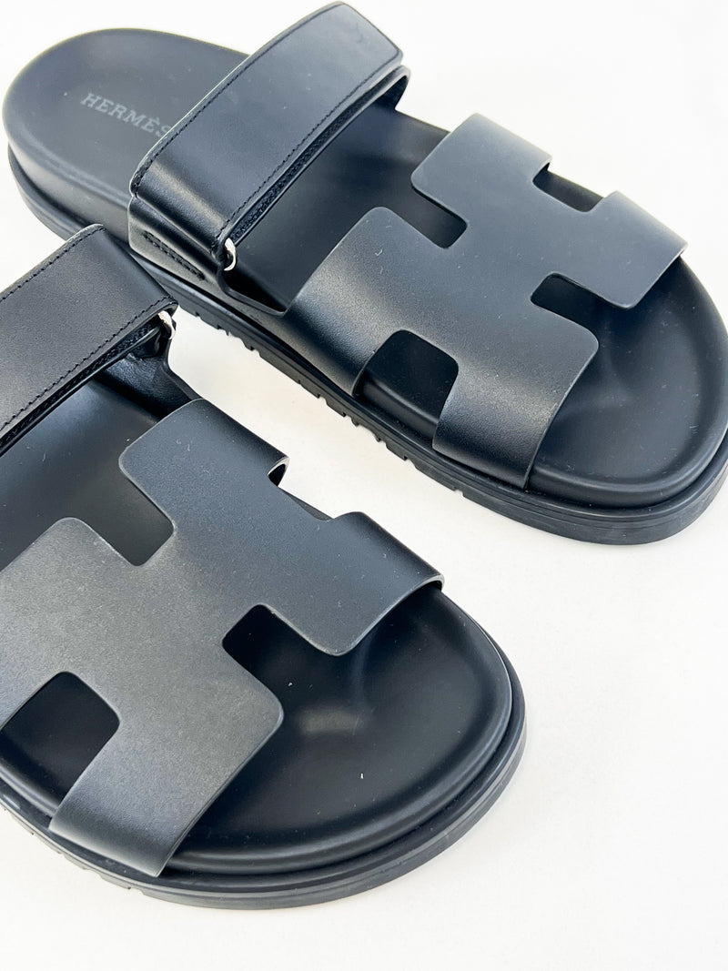 Hermes Chypre Sandals Noir Size 39.5