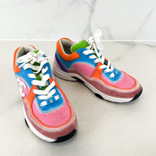 Chanel CC Coral/Teal Multicolour Sneaker Size 38.5