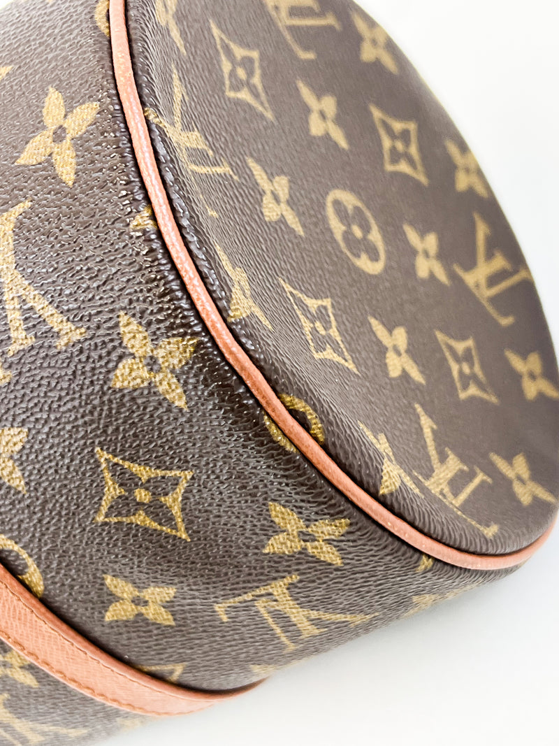 Louis Vuitton Monogram Papillon 30 Shoulder Bag