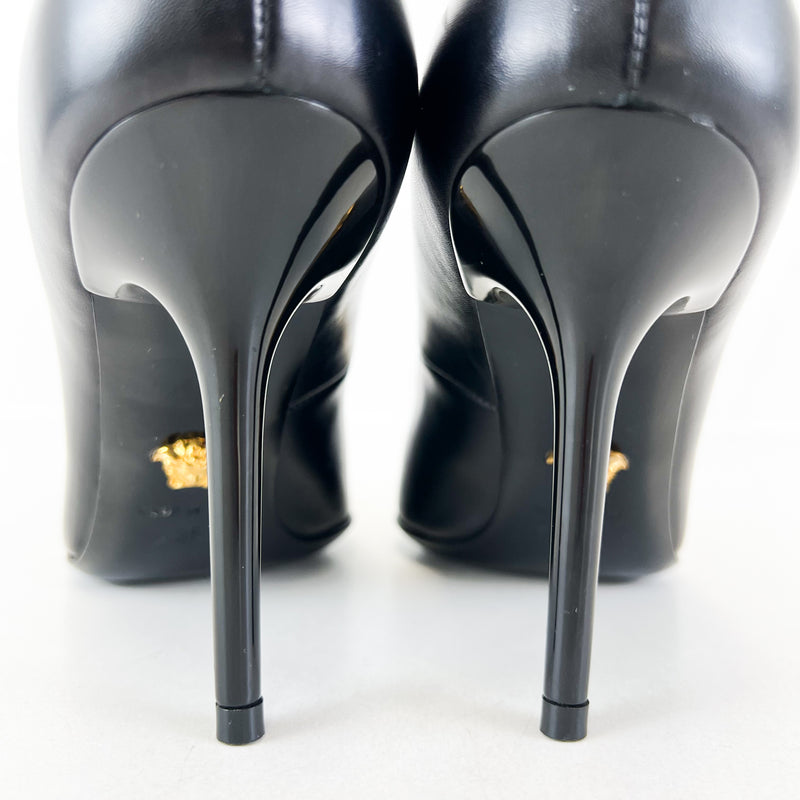 Versace Medusa Pump Size 35