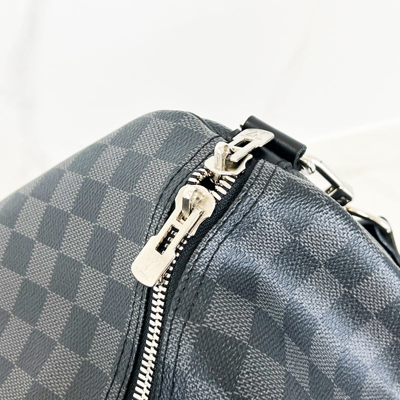 Louis Vuitton Keepall 55 in Damier Graphite Canvas