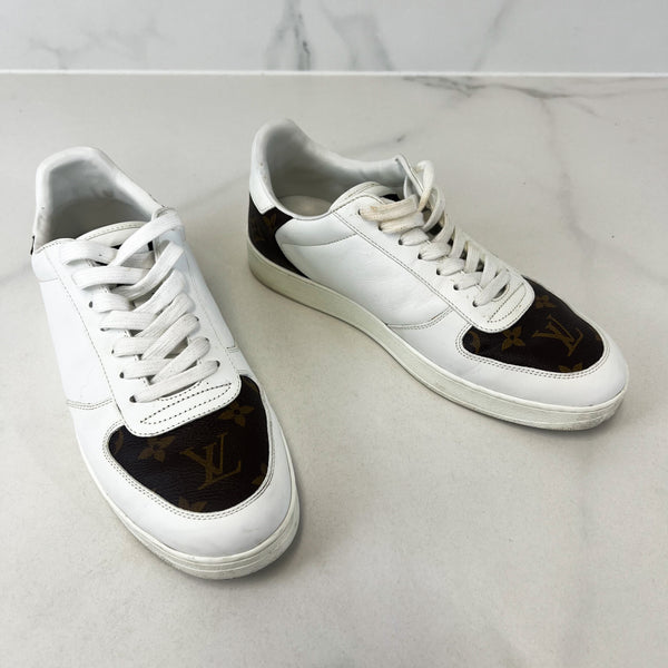 Louis Vuitton Low Top White/Canvas Sneaker Size 6 Mens