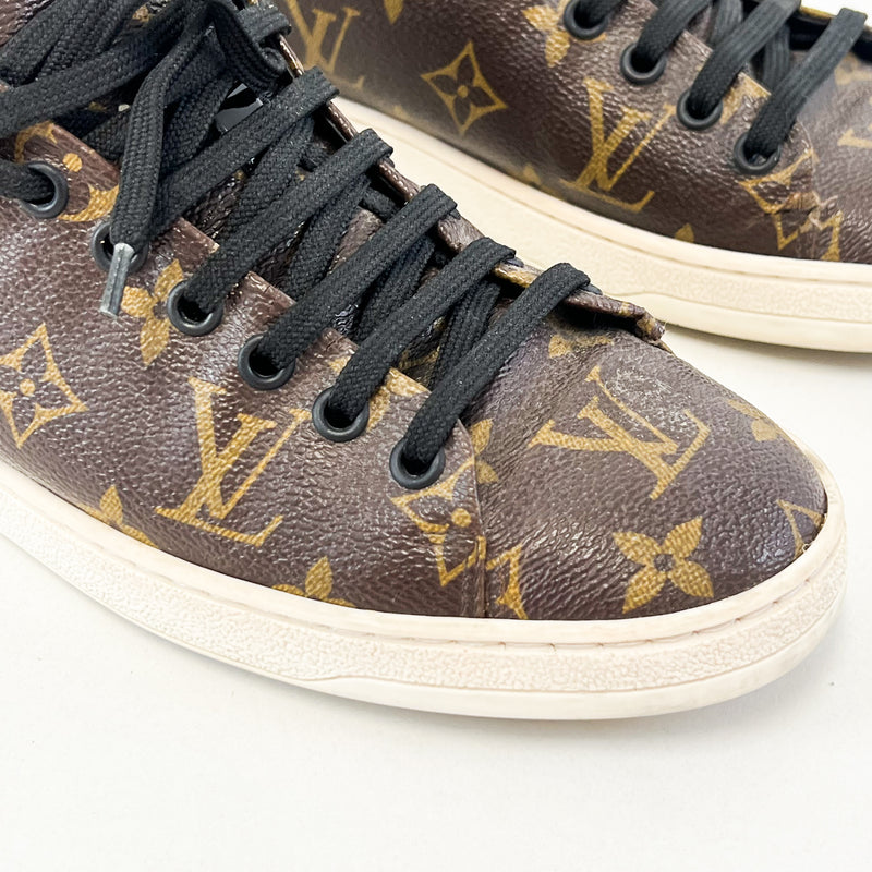 Louis Vuitton Frontrow Sneaker Size 38