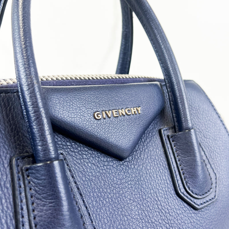 Givenchy Small Navy Antigona