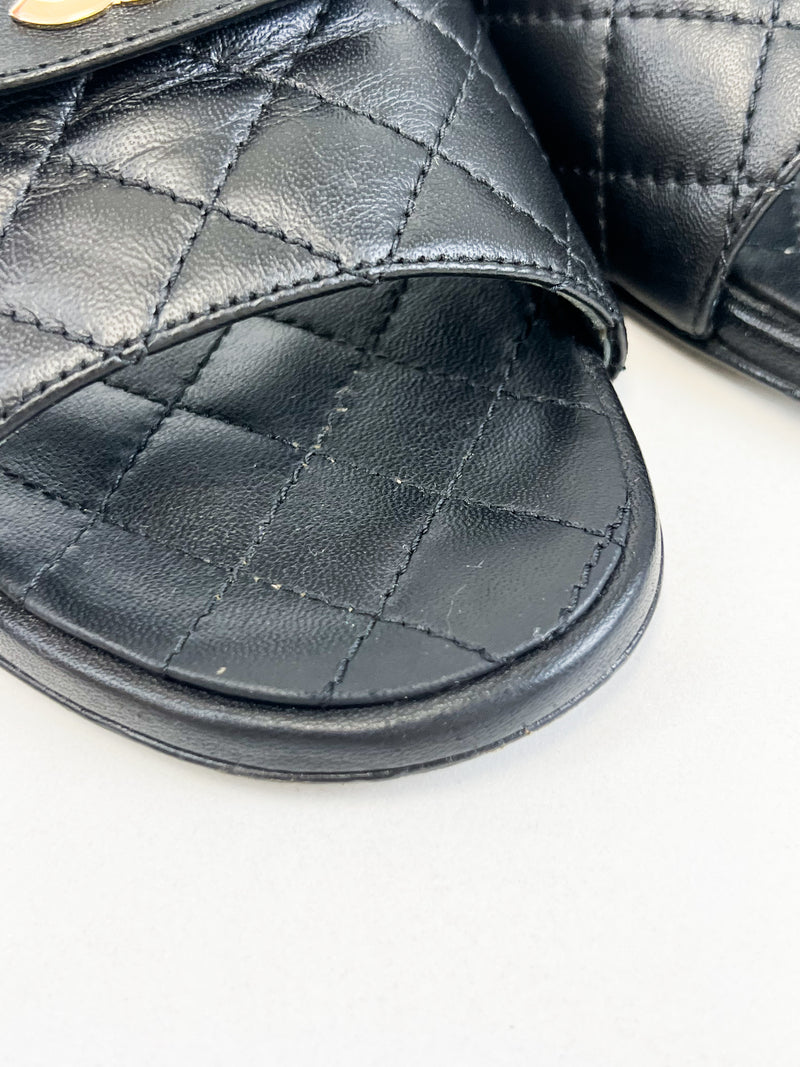 Chanel Black Quilted Leather Slides Size 39