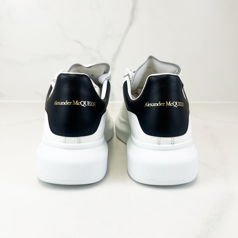 Alexander McQueen Mens White & Black Oversized Sneaker Size 40