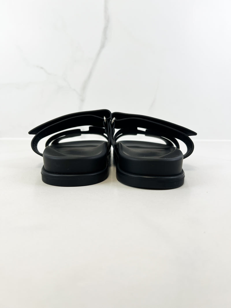 Hermes Chypre Sandals Noir Size 39.5