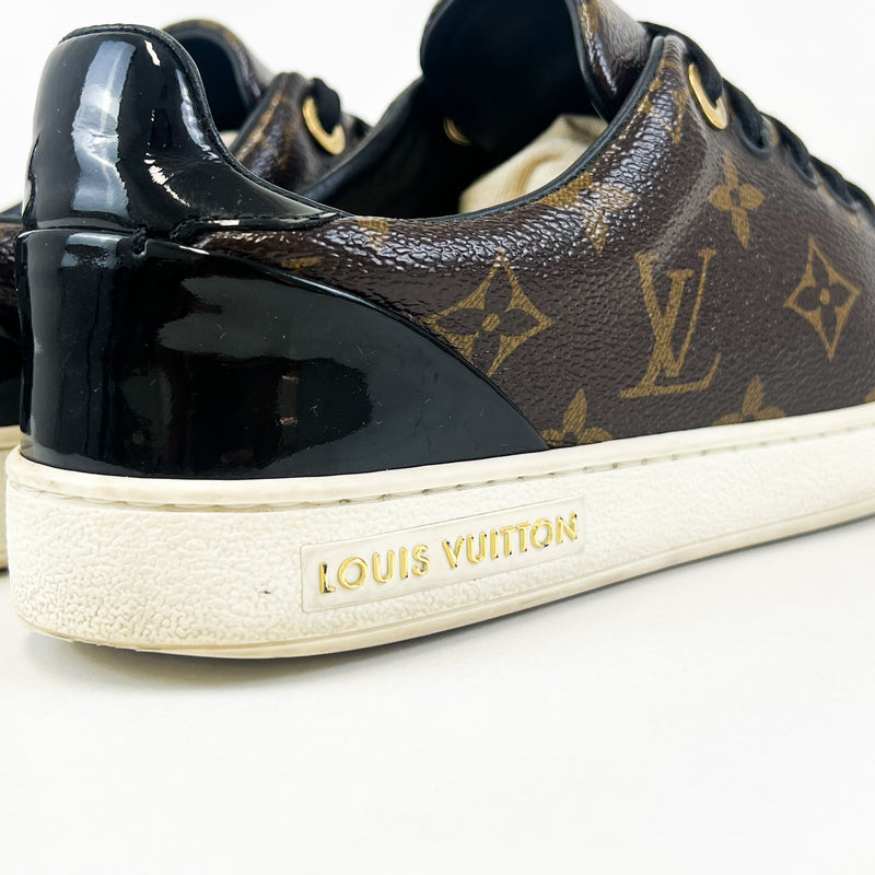 Louis Vuitton Frontrow Sneaker Size 37